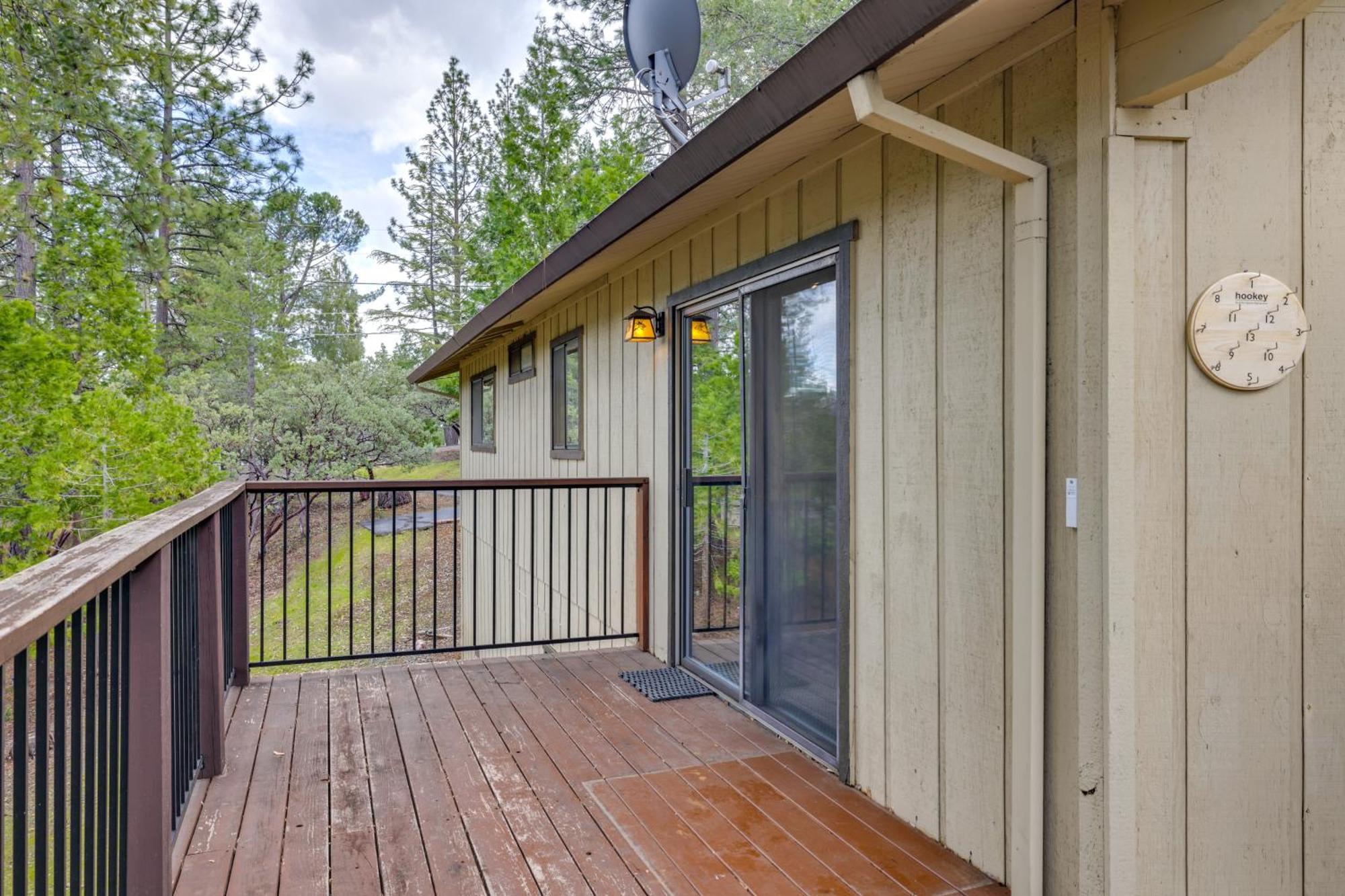 Serene Groveland Cabin Rental Near Yosemite! المظهر الخارجي الصورة